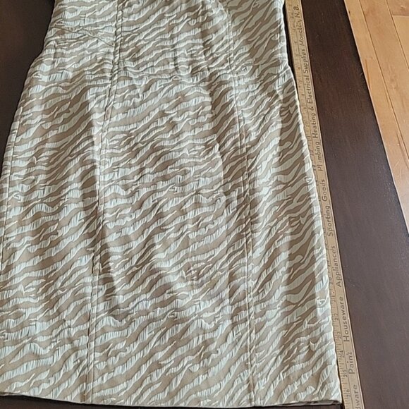 Calvin Klein Animal Print Career Dress Size 8 Petite Dark Khaki and Ivory - Picture 9 of 10
